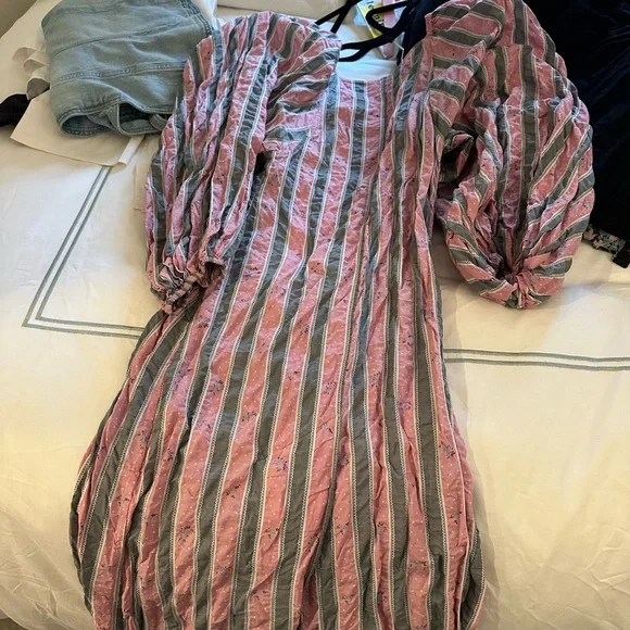 Ganni Seersucker midi dress - Picture 7 of 8